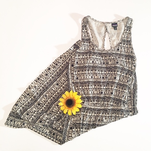 Patagonia Dresses & Skirts - Patagonia black/white tribal print tank dress M